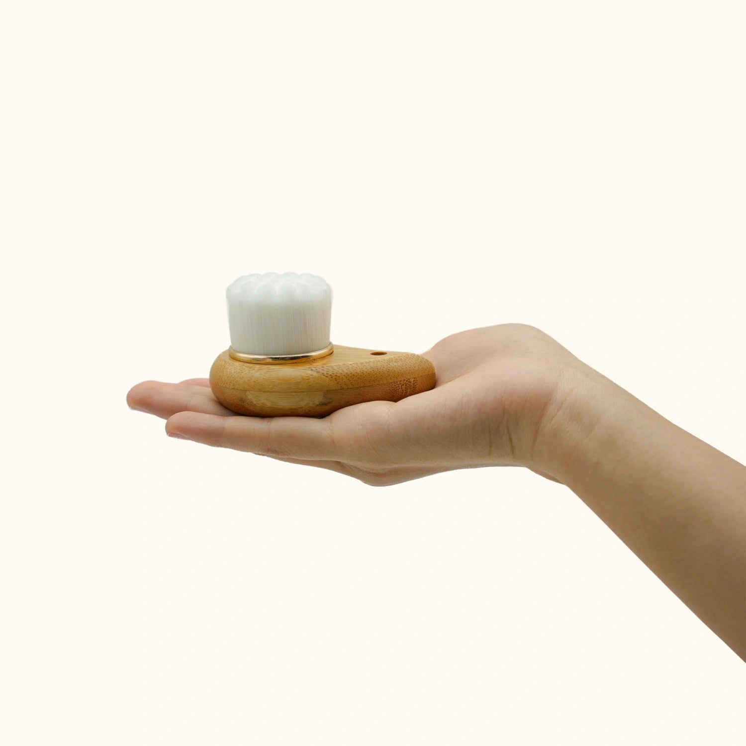 Radiance Ritual Face Brush - Accessoires skincare product by Bambeautica